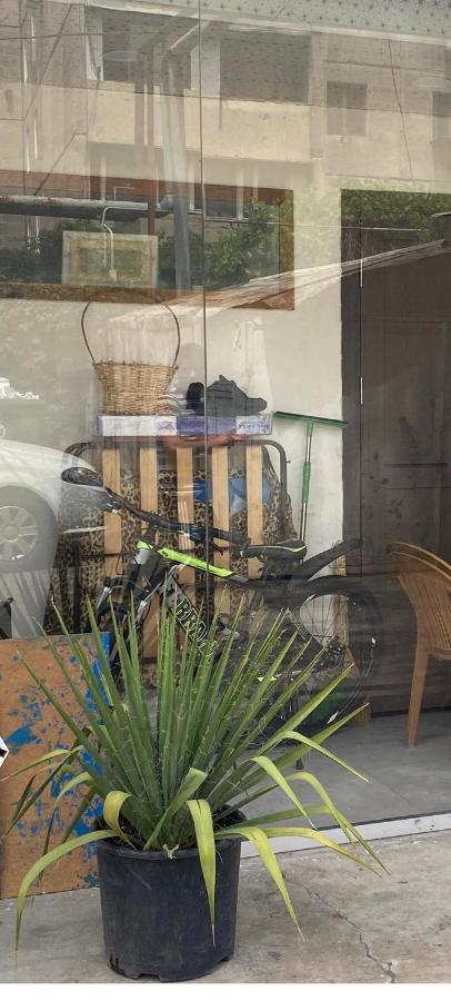 耶烈万 Vahe'S Corner House酒店 外观 照片