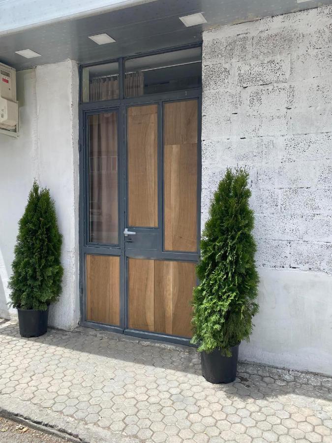 耶烈万 Vahe'S Corner House酒店 外观 照片