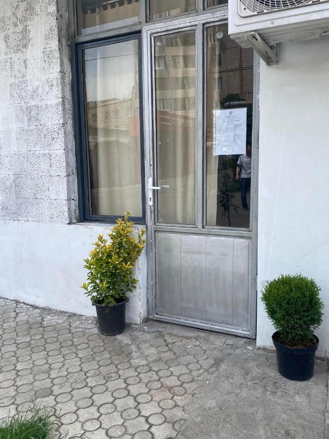 耶烈万 Vahe'S Corner House酒店 外观 照片